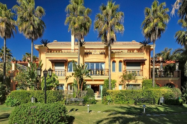 Homes For Sale in Casanova, Puerto Banus, Marbella. | LuxuryForSale.Properties, Luxury Real Estate For Sale & Rent.