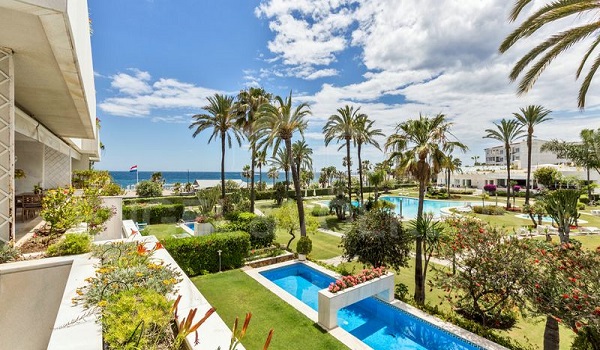 Homes For Sale in Los Granados Beach, Puerto Banus, Marbella. | LuxuryForSale.Properties, Luxury Real Estate For Sale & Rent.