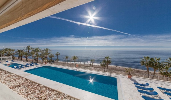 Penthouses For Sale in Marina Mariola, Marbella Golden Mile. | LuxuryForSale.Properties, Luxury Real Estate For Sale & Rent.