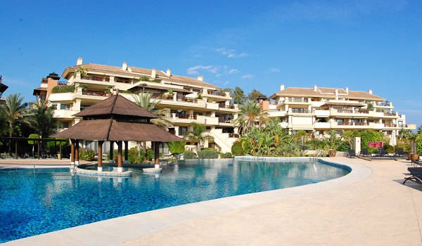 Homes For Sale in Oasis de Banus, Marbella s Golden Mile. | LuxuryForSale.Properties, Luxury Real Estate For Sale & Rent.