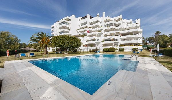 Apartments For Sale in Quetzal, Guadalmina Alta, Marbella. | LuxuryForSale.Properties, Luxury Real Estate For Sale & Rent.