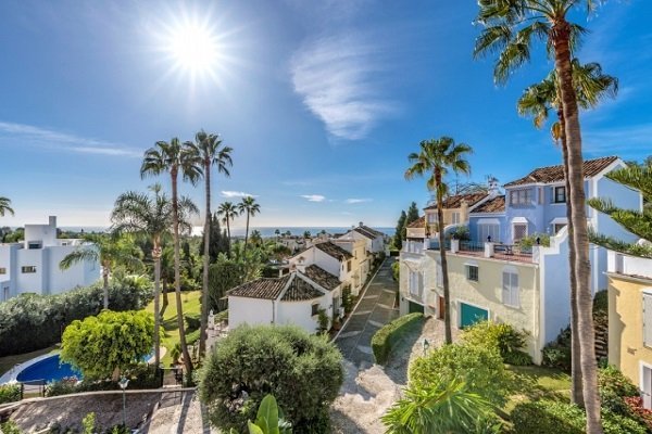 Marbella Hill Club, Townhomes For Sale. | LuxuryForSale.Properties, Luxury Real Estate For Sale & Rent.