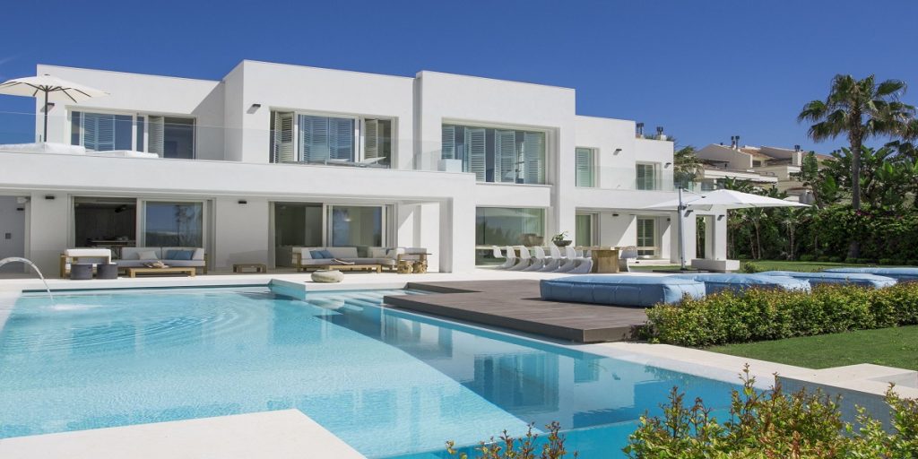 frontline beach villa marbella