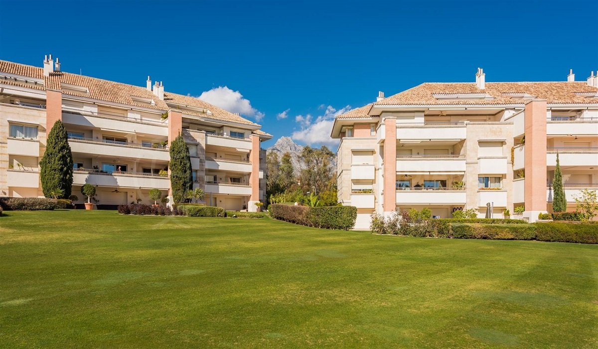 la trinidad community, marbella golden mile