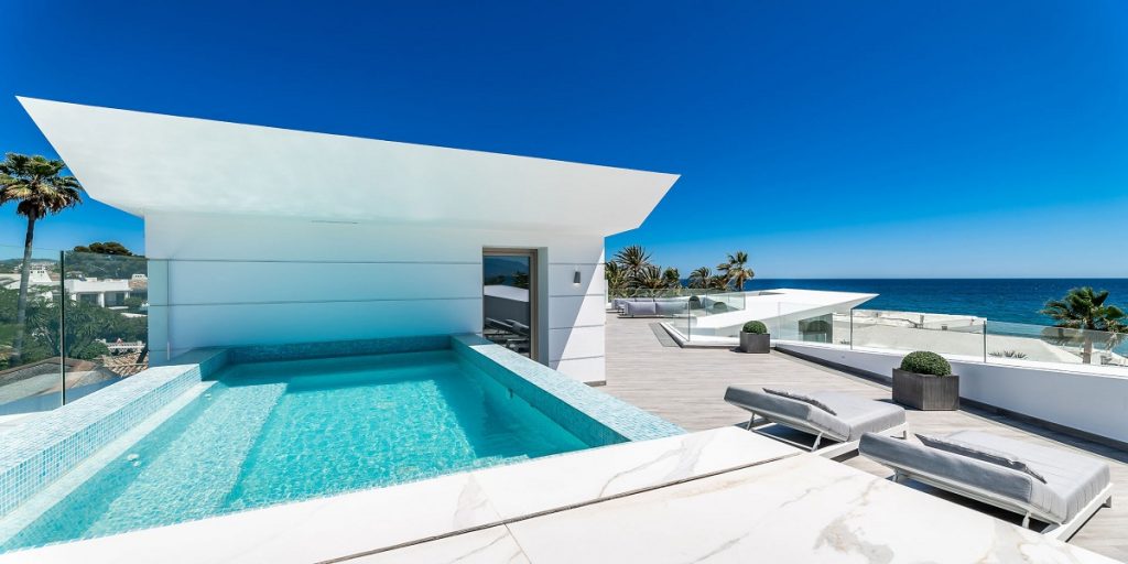 beachfront rooftop