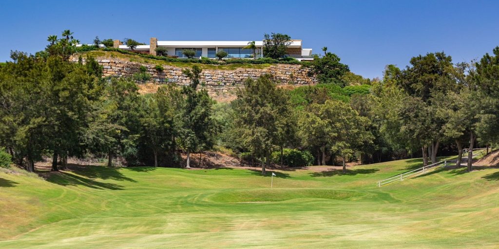 golf villa marbella