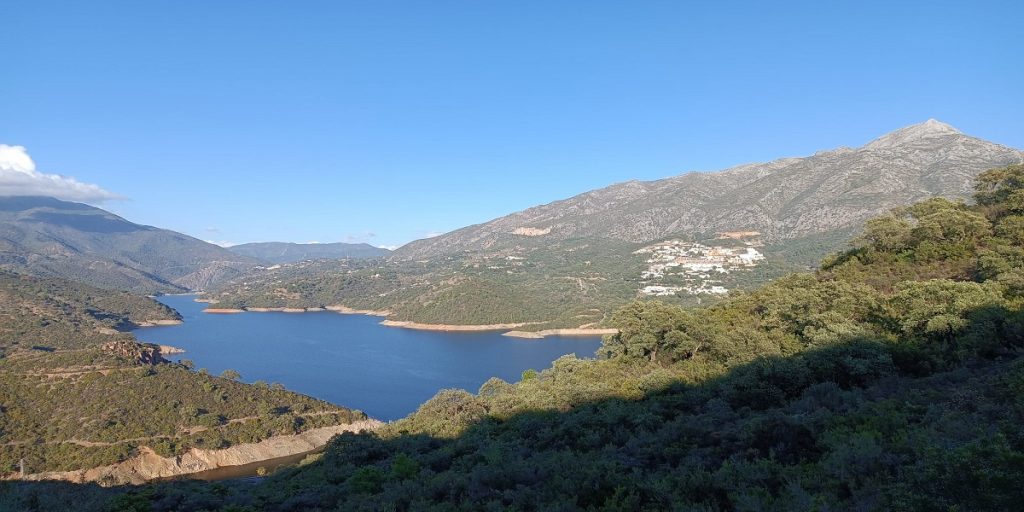 istan lake