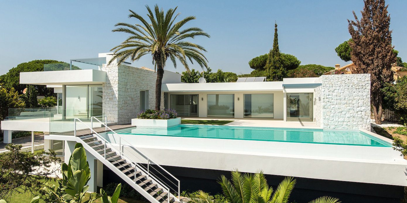 villa for sale in Marbella east (1)