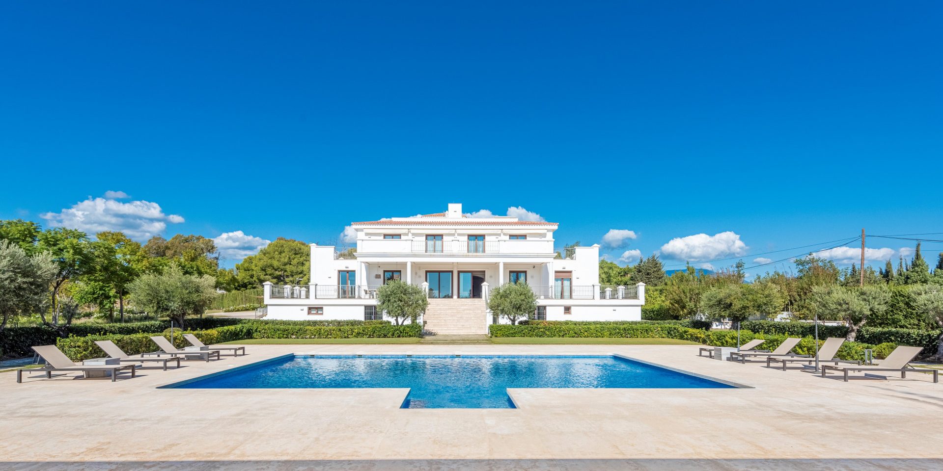 villa for sale in guadalmina alta, marbella (1)
