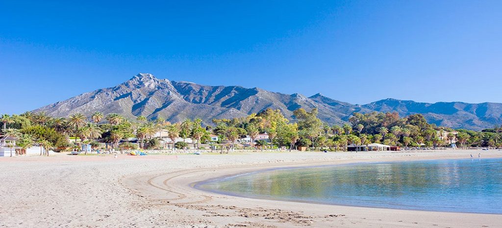 marbella golden mile beach