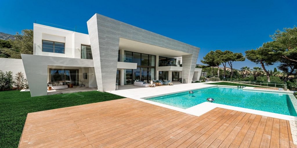Sierra Blanca modern villa
