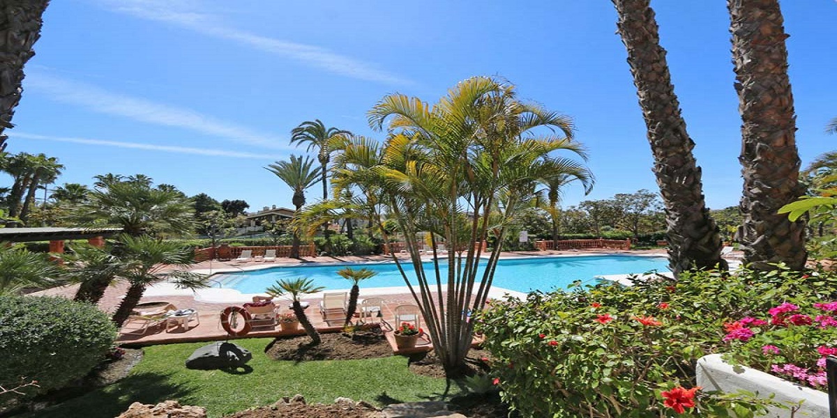 marbella golden mile