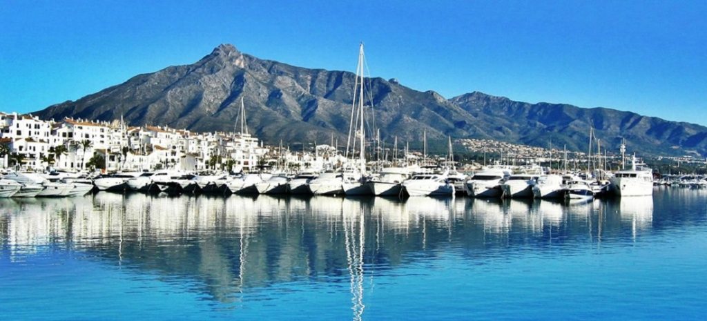Puerto banús harbour