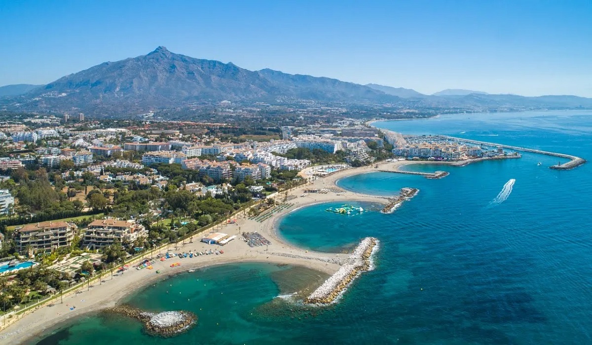 marbella beach properties