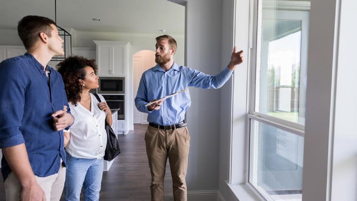 Real estate counsellors