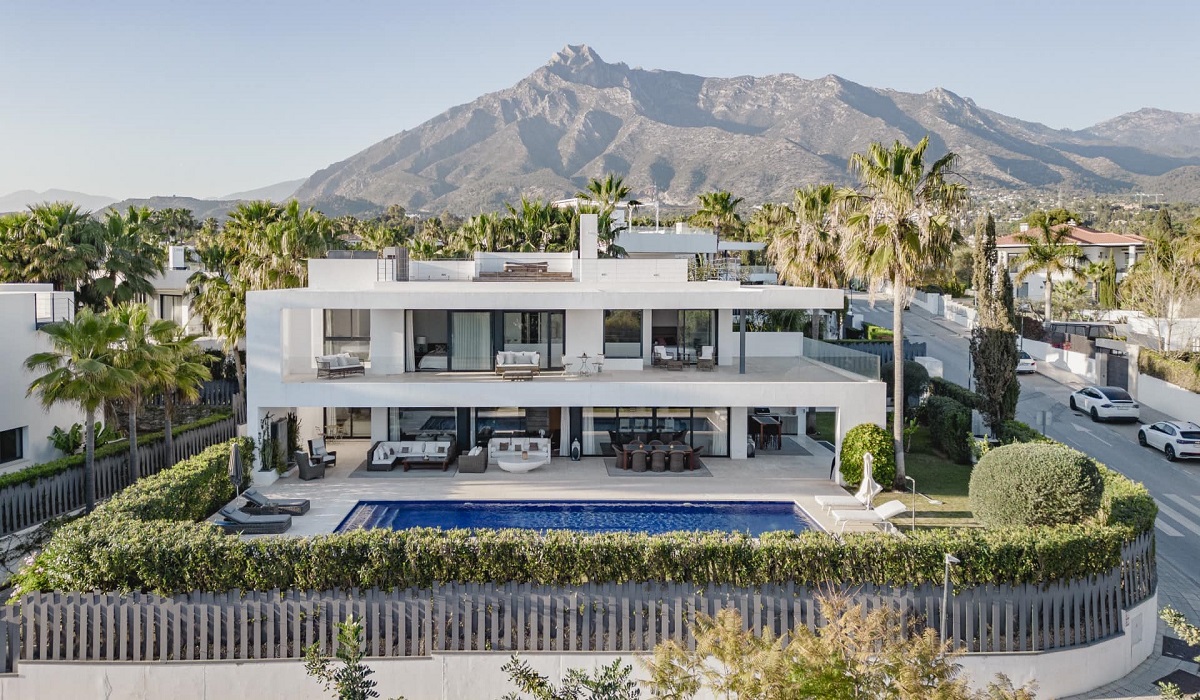 Altos de puente romano community marbella.