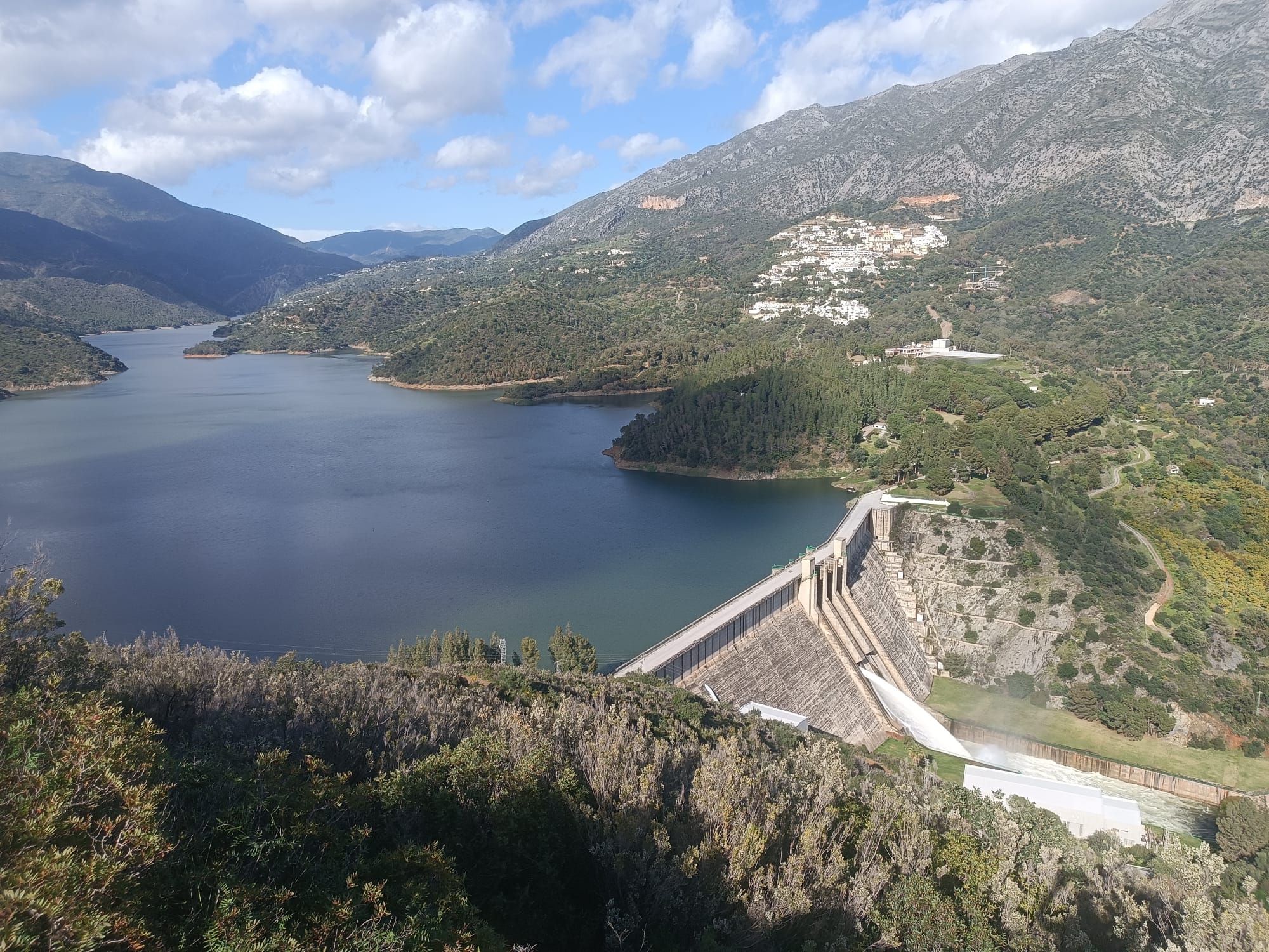 la Concepcion reservoir, Marbella Istan lake Marbella