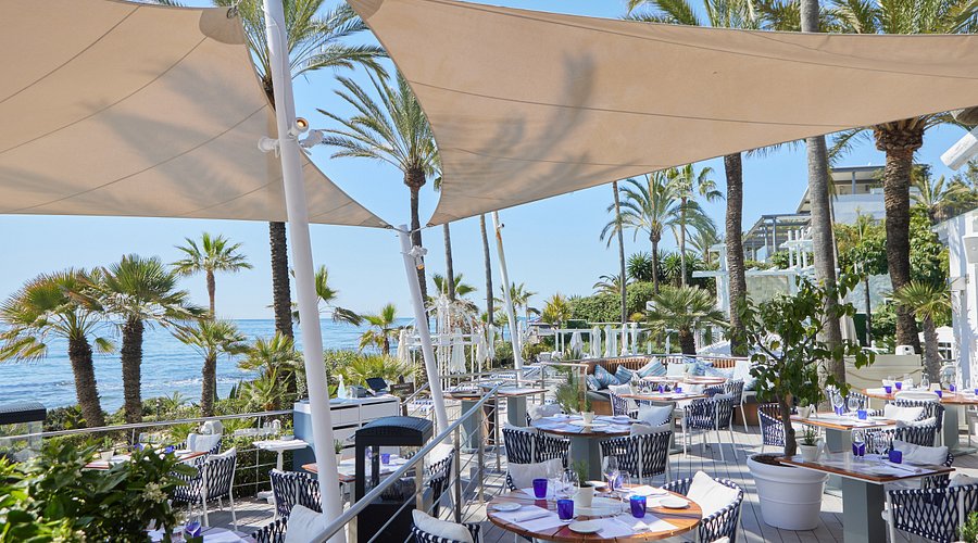 Best restaurants Marbella Puente Romano restaurant