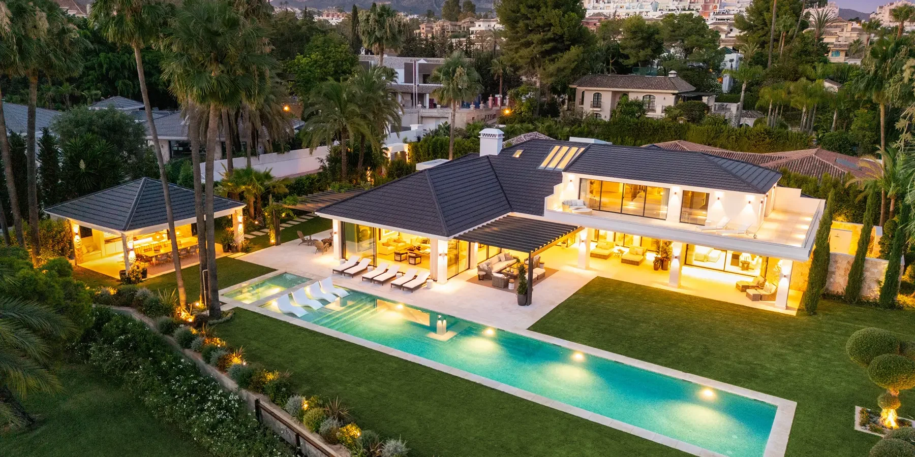 who is buying ultra-luxury real estate in Marbella